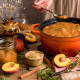 Retro hrnec Vintage Cuisine Litinový s víkem 4,3 l Oranžový